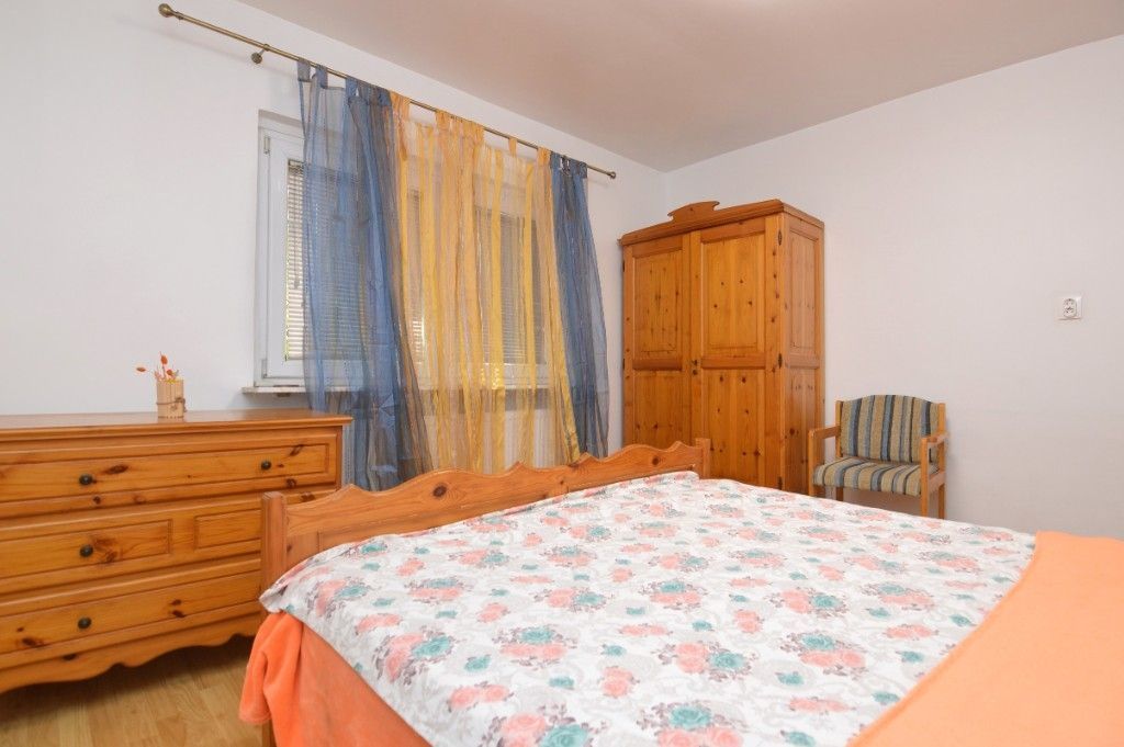 2 camere decomandat si renovat zona VITAN - Poză 5