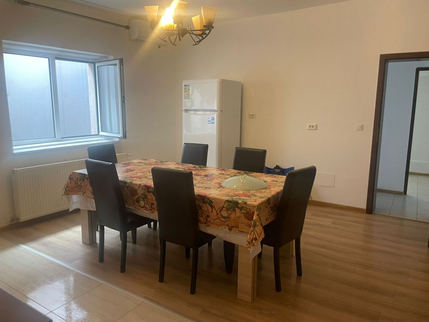 Casa de inchiriat - 200 mp - 6 dormitoare - Str. Tecuci - Poză 19