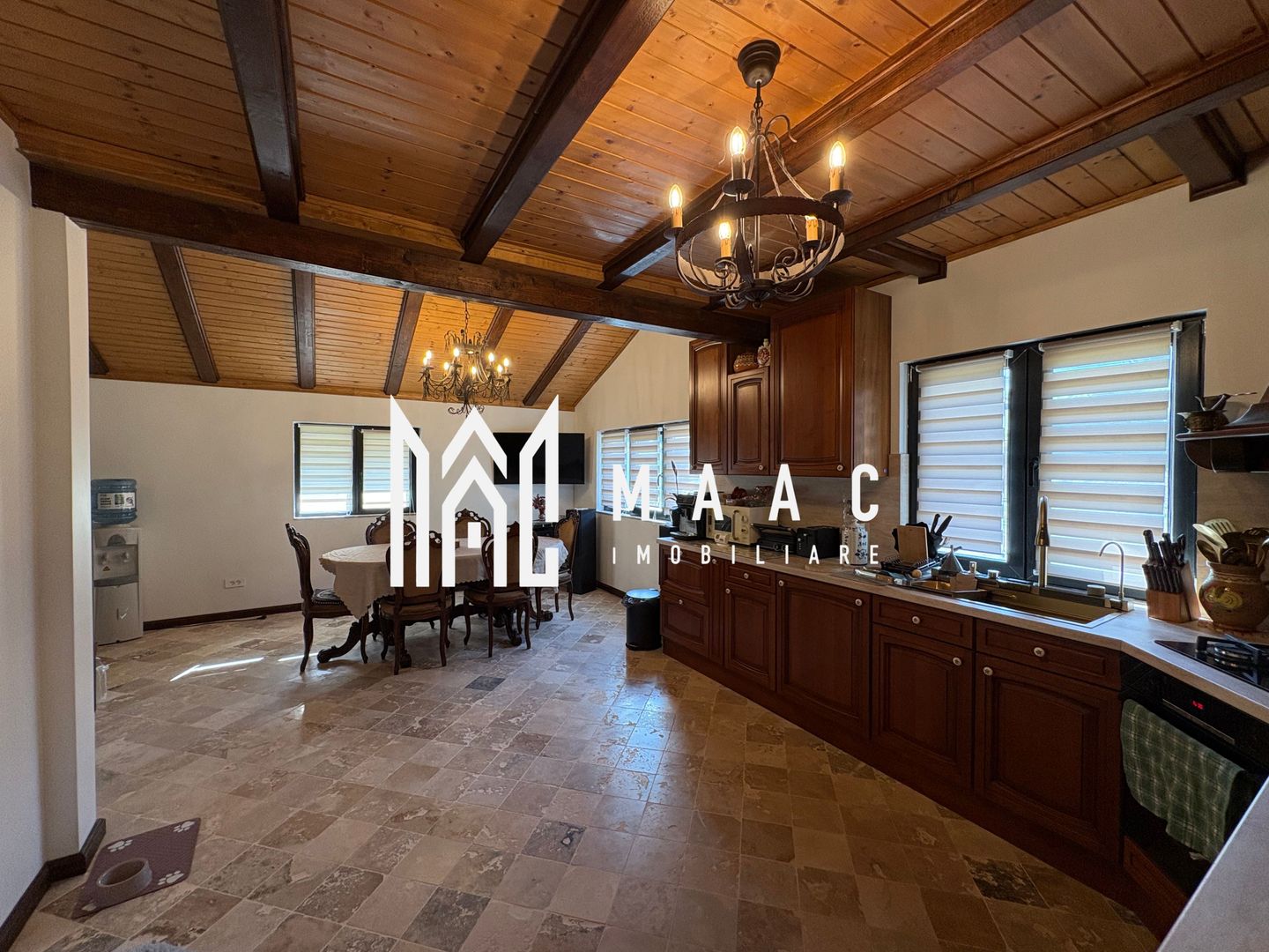 Casă 6 camere de vânzare | Sadu, Tocile | 160 mp | 1.500 mp - Poză 3