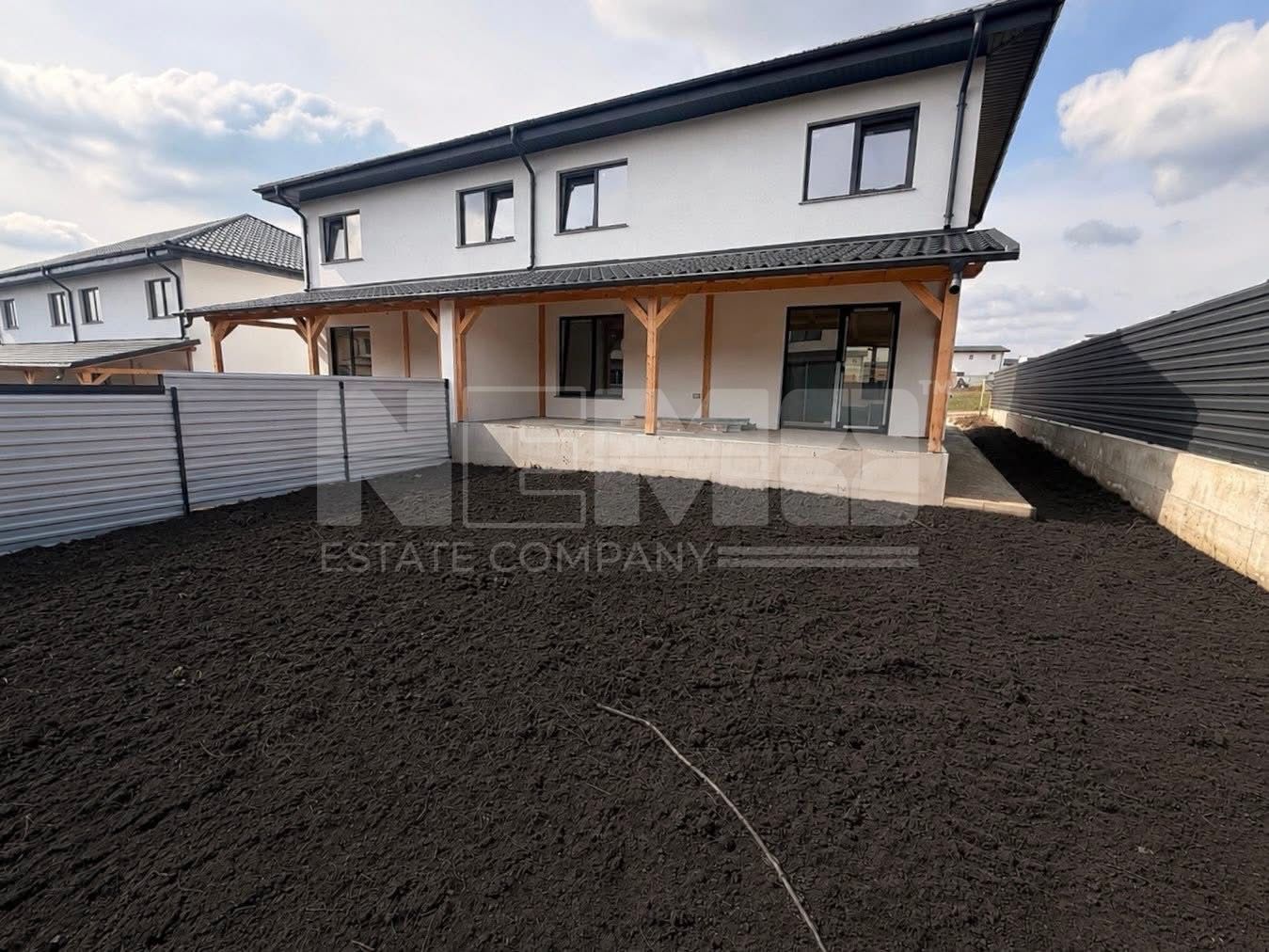 Duplex De Vanzare I Lisaura, Suceava I Pret: 128.900 Euro - Poză 16