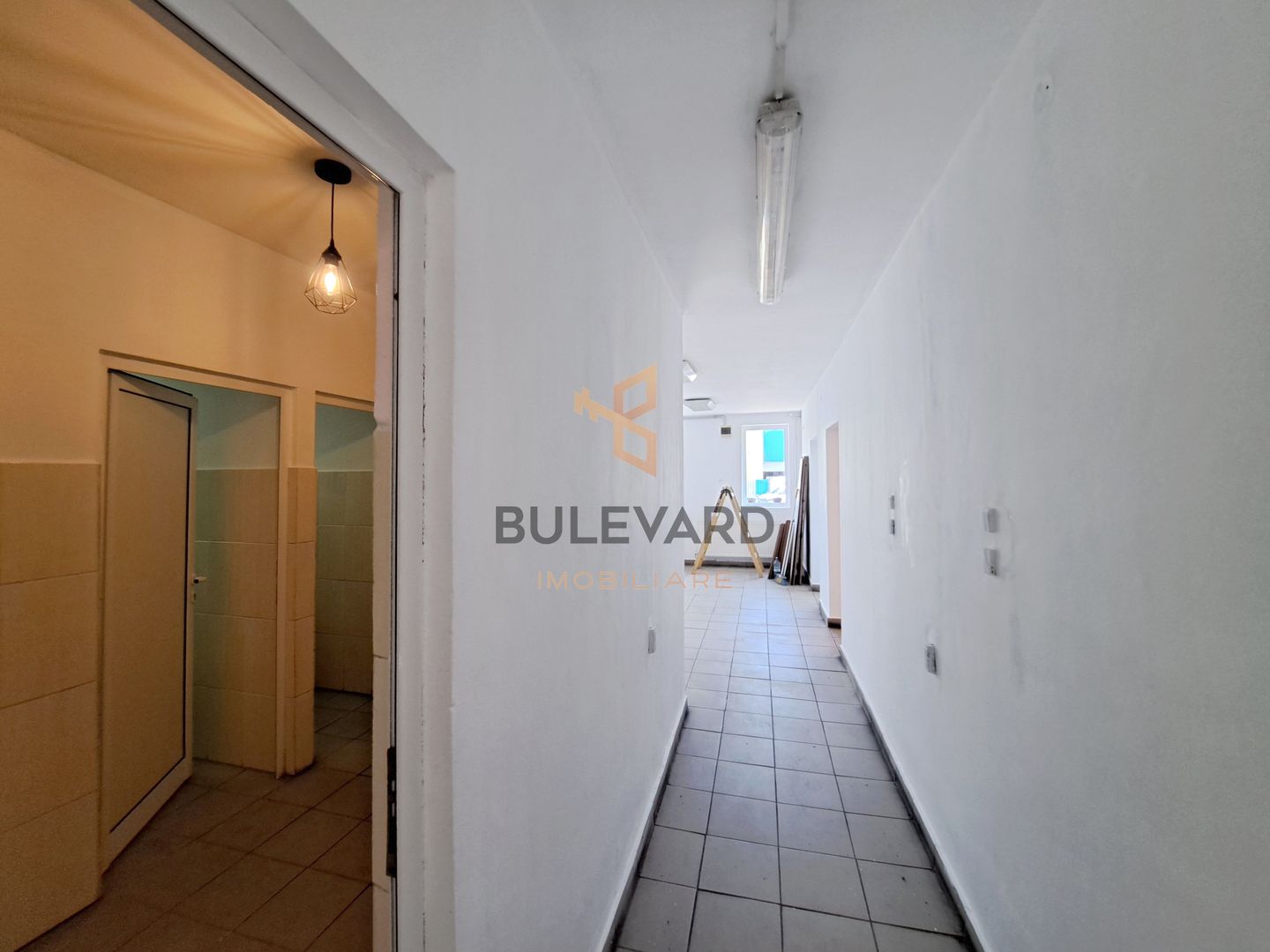 Spatiu 150 mp utili0 + 300 mp teren! - Poză 10