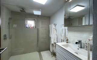 Apartament de vanzare, cu 4 camere,  82.4 mp. -Calea Cisnadiei (Ciresica) - Poză 6