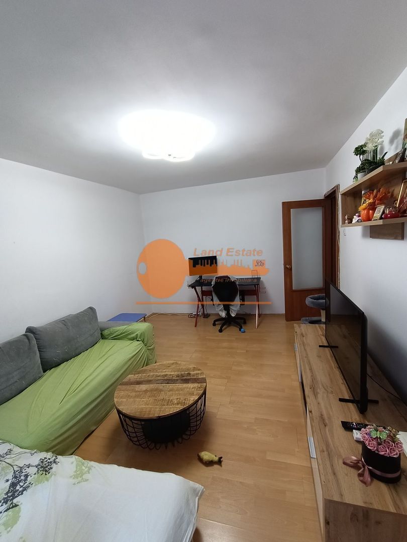 2 camere Gorjului ( 600 m metrou-2/4) - Poză 3