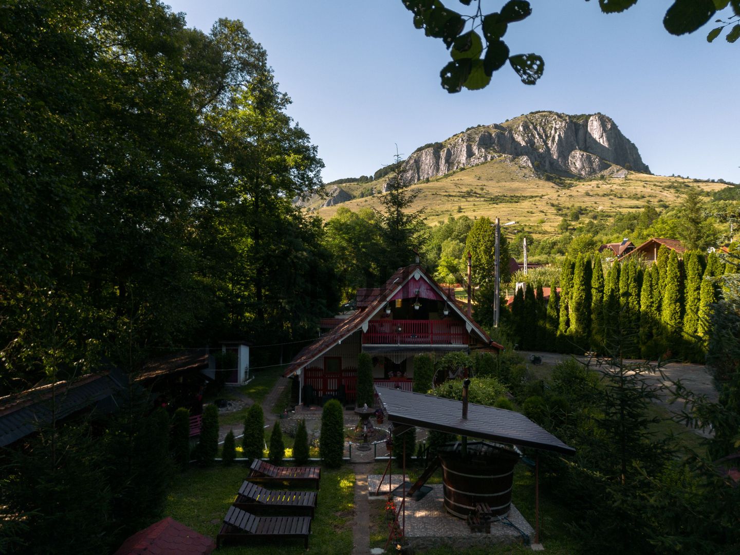 Casă de Vacanță Amenajată | Vălișoara DJ107M | Ciubăr · Foișor · BBQ | - Poză 23