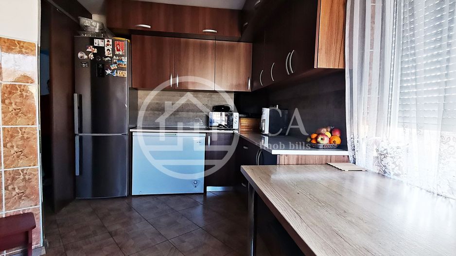 Apartament cu 4 camere de vanzare in Nufarul, Oradea - Poză 10