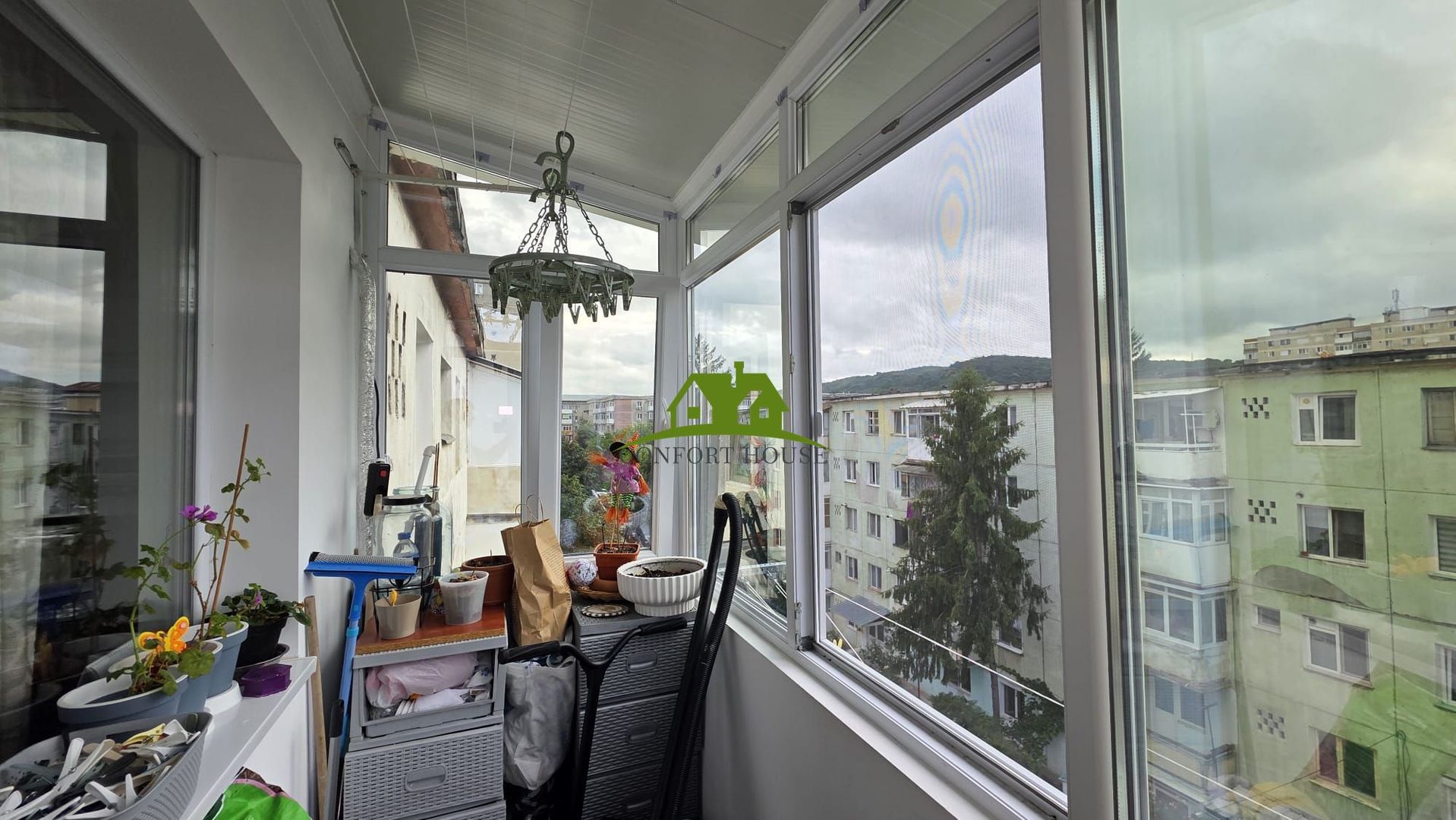 Apartament cu 3 Camere -complet renovat ,Ostroveni Narciselor - Poză 14
