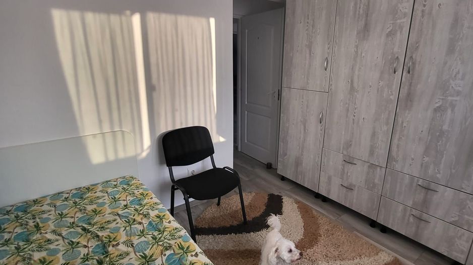 APARTAMENT MODERN CU 4 CAMERE IN AMPOI 2 - Poză 2