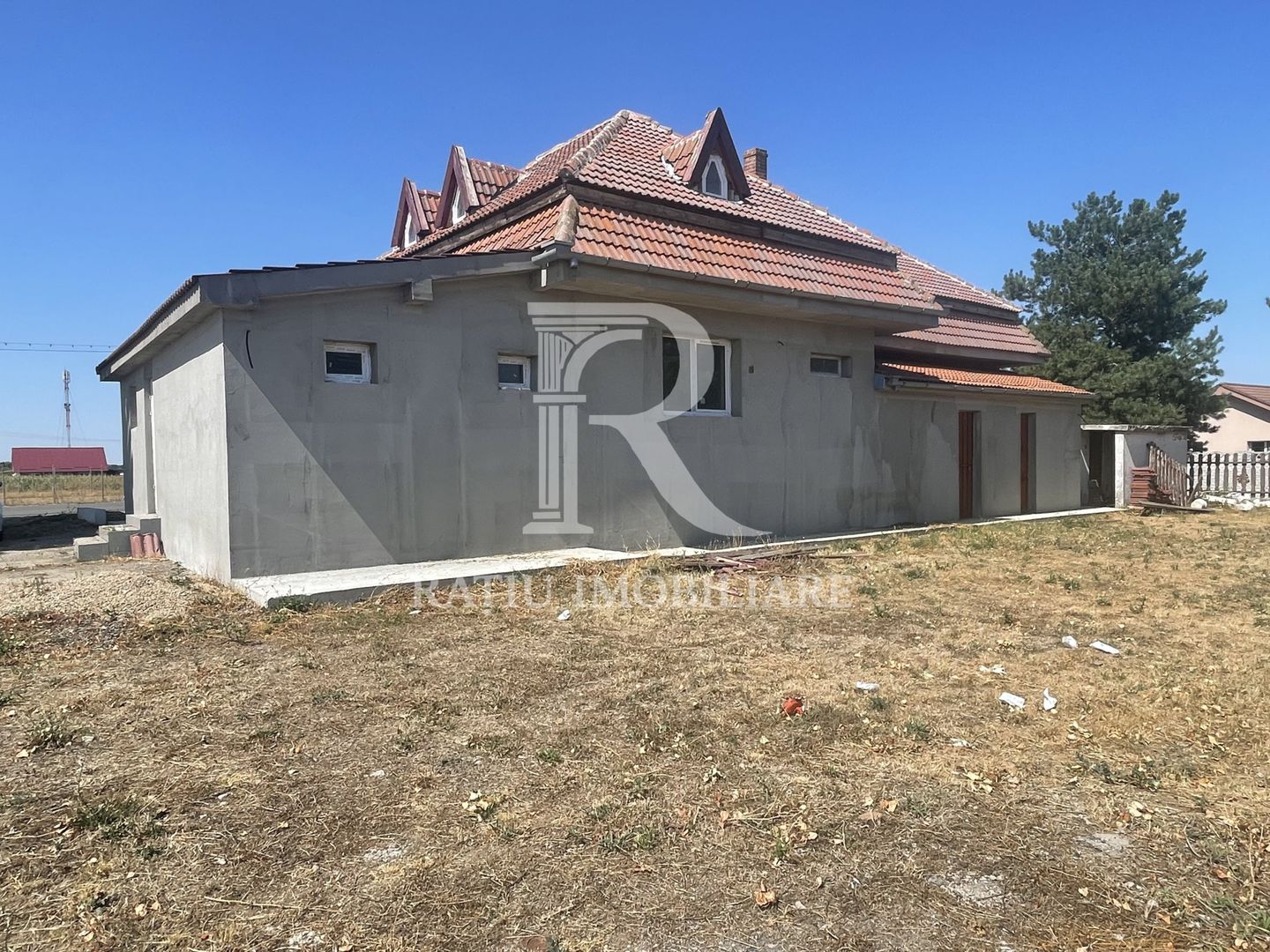 Casă cu potențial comercial | 1700 mp teren | Tarian – Girișu de Criș - Poză 4