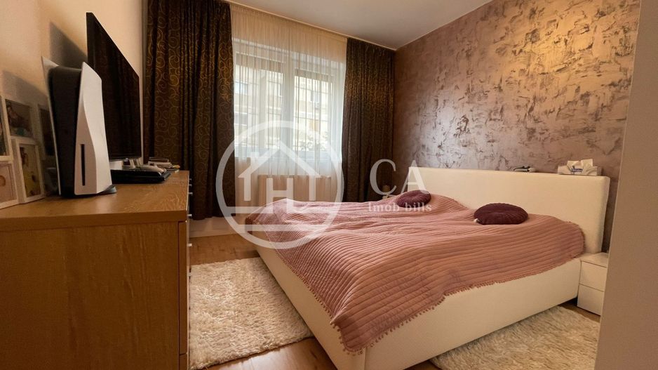 Apartament LUX de vanzare cu 3 camere în zona Calea Aradului, Oradea - Poză 1
