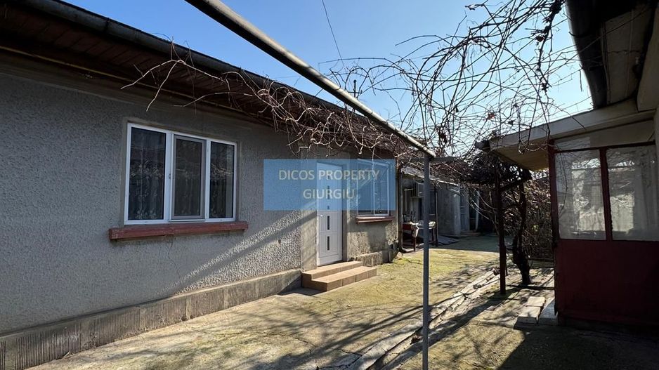 De Vânzare - Casă, Strada Griviței - Poză 11