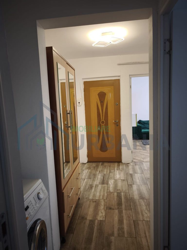 Apartament cu două camere decomandat, Nicolina 2, prima stație, planul - Poză 3
