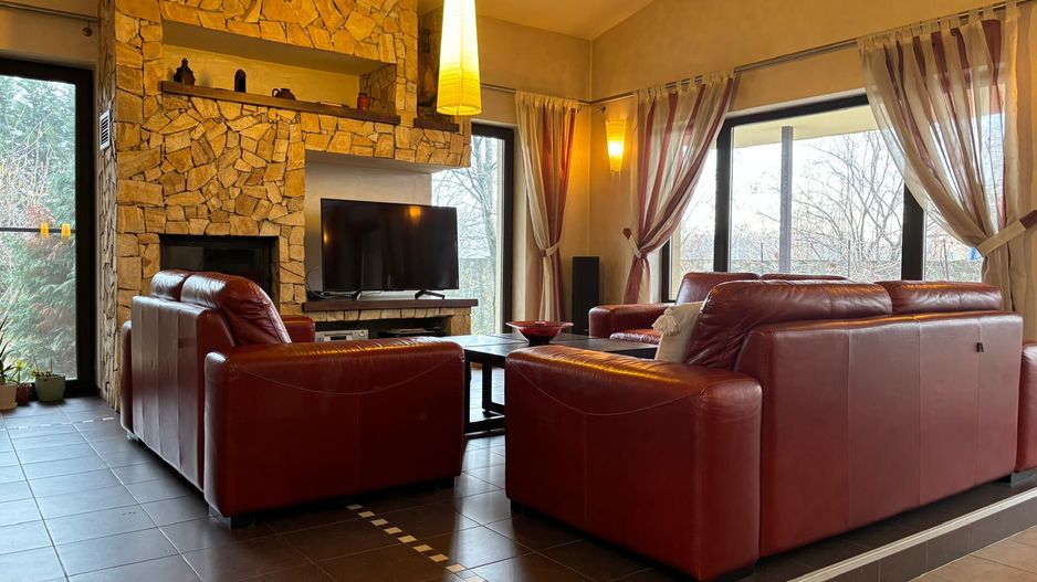 🏡 Casă individuală în Ronat – 6 camere, garaj dublu, finisată modern✨ - Poză 5