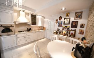 De vanzare – In exclusivitate, casa moderna in cartierul Brates Lake - Poză 15