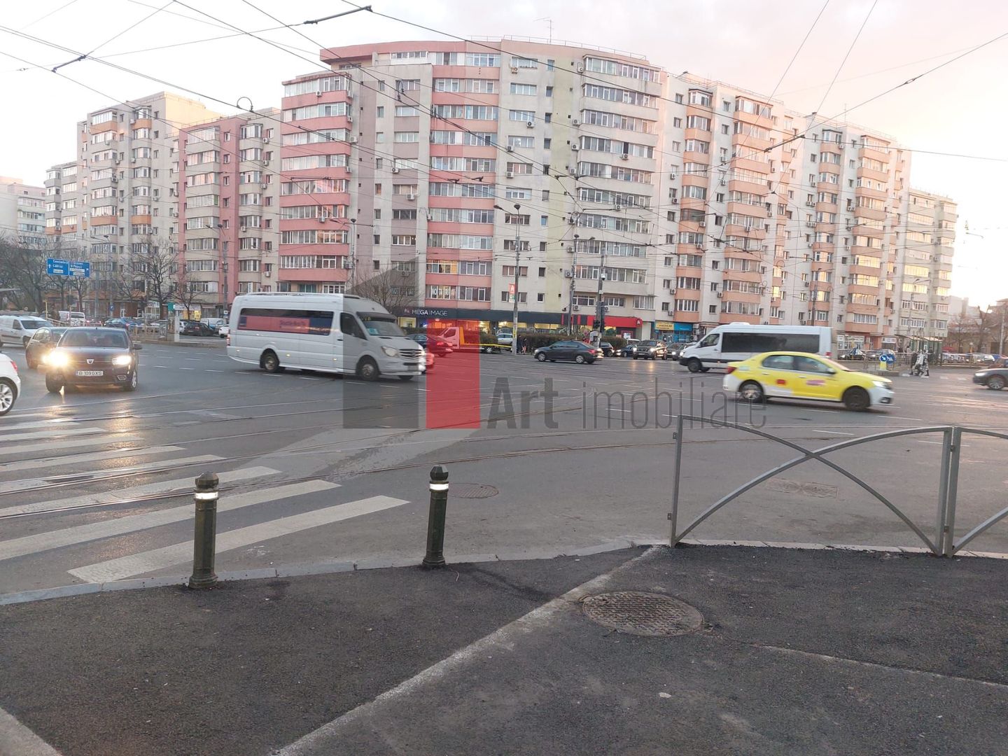 Spatiu comercial Stefan cel Mare, trafic pietonal intens, 47 mp - Poză 1
