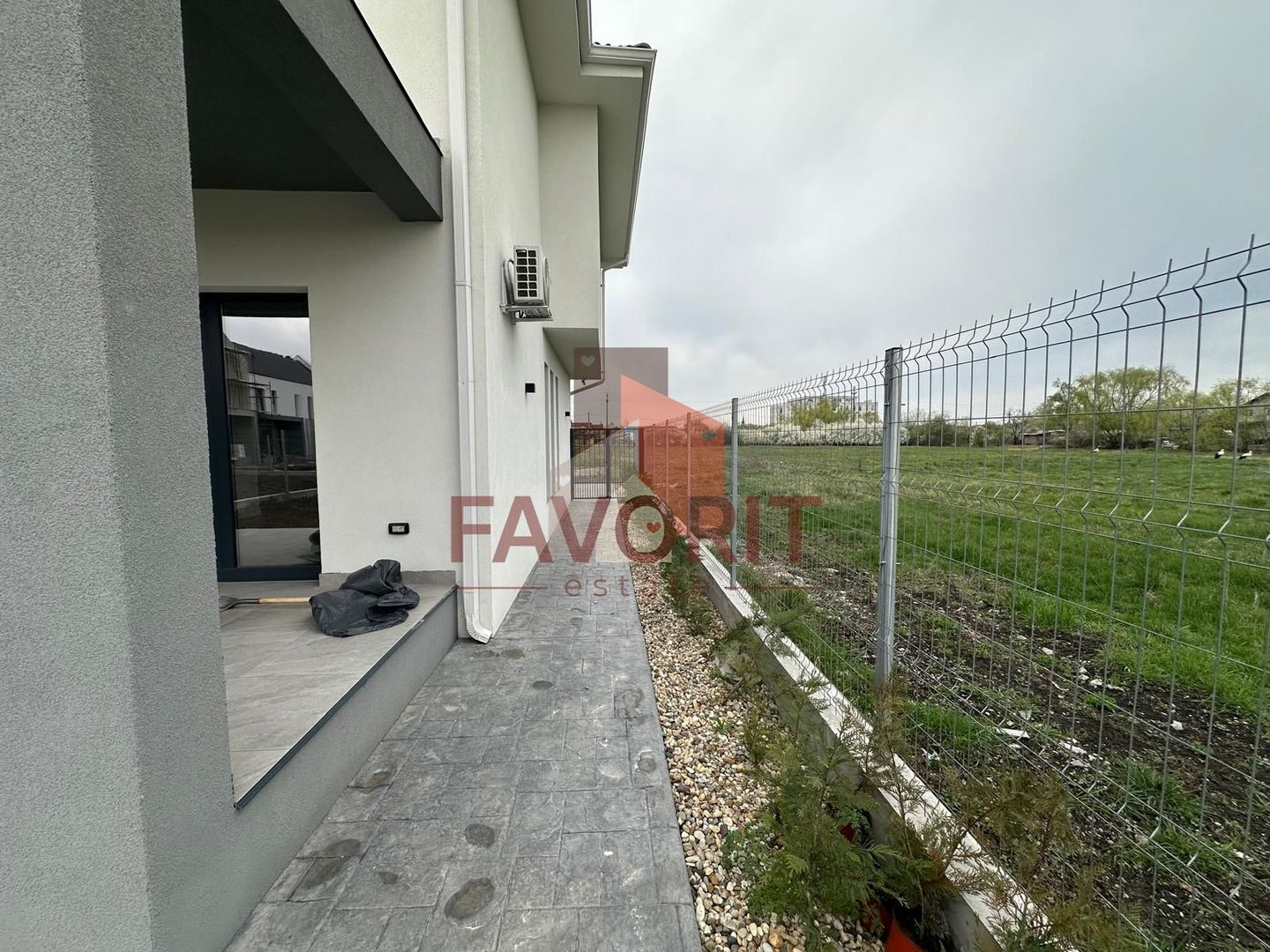 Duplex Modern Premium | Finisaje de Lux | 4 camere | Panouri solare | - Poză 18