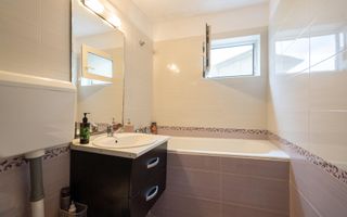 Apartament cu 3 camere renovat  Rogerius - Poză 6