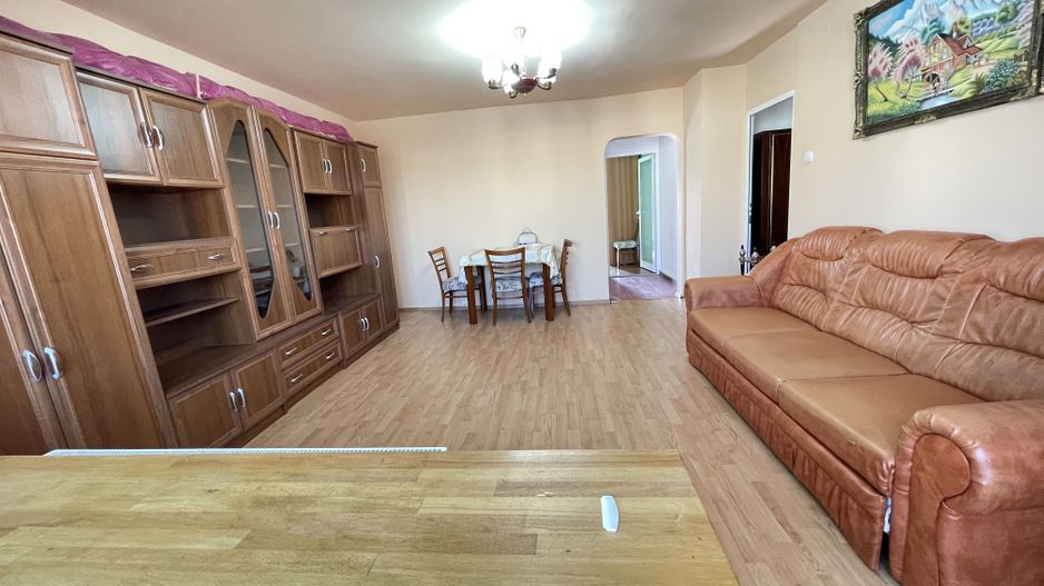 Apartament spațios cu două camere, etajul 4 cu acoperiș. - Poză 5