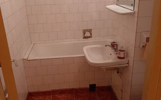 Apartament luminos cu 2 camere, balcon și centrală proprie – Astra - Poză 8