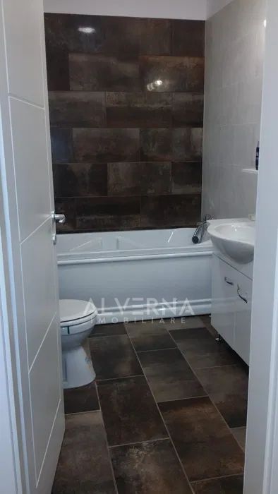 Apartament 2 camere semidecomandat | 55mp | parcare | Dambul Rotund - Poză 3