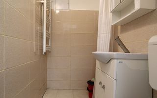 B. Victor Babes, centrala proprie, 2 camere, perfect pentru stundenti. - Poză 17