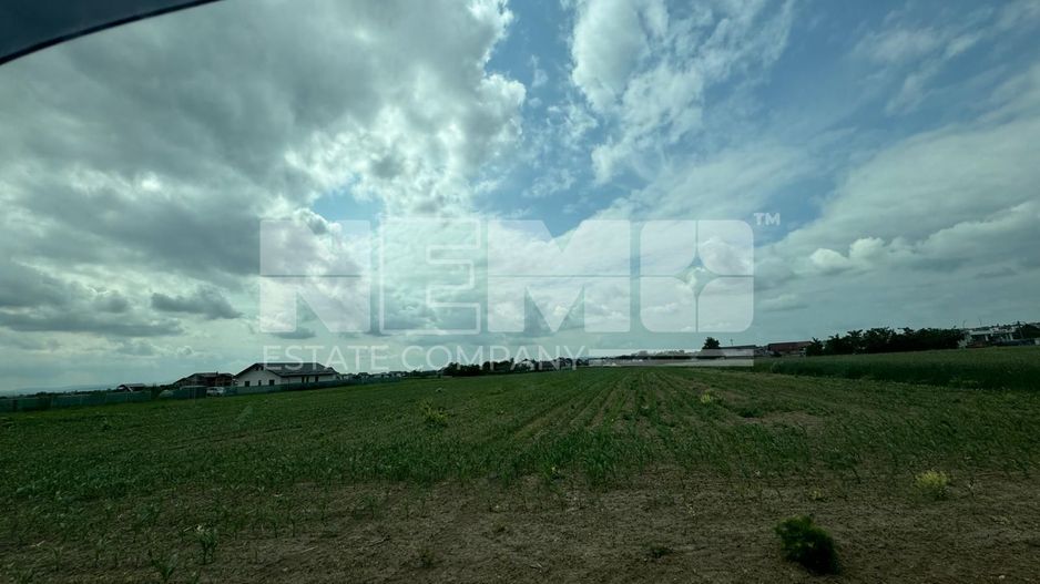 Vând Teren Intravilan 18.500Mp|  Dumbrăveni/SuceavaI 6000 EuroAr - Poză 3