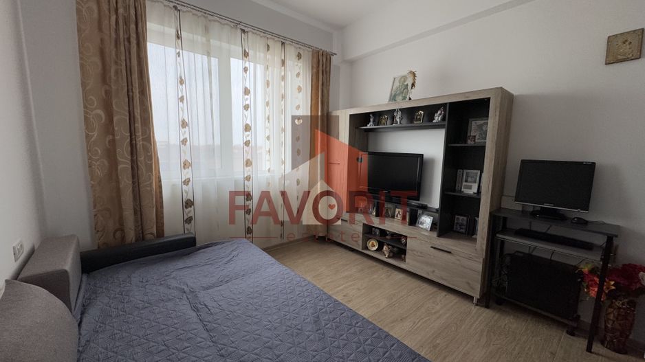 Etaj intermediar. Mobilat si utilat. Loc de parcare - Poză 6