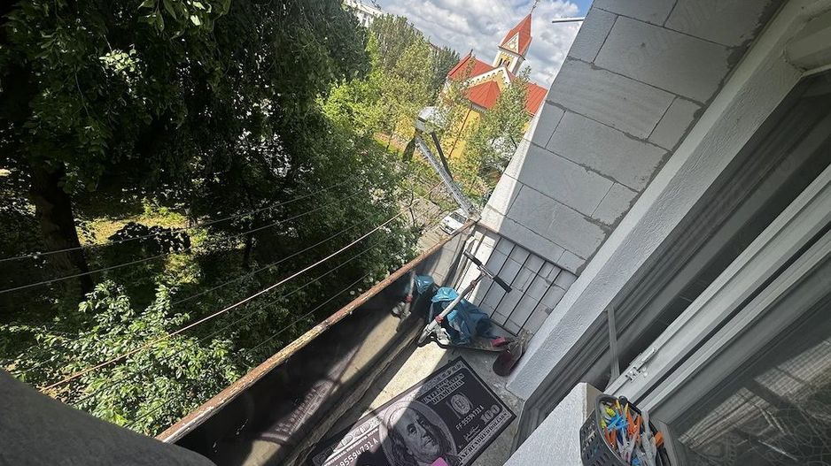 BRASADAS vinde ap 3 cam etaj 3/4 Carpați 1. - Poză 6
