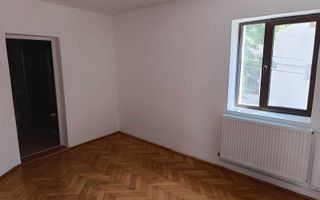 Casa de vanzare/ inchiriere - Poză 3