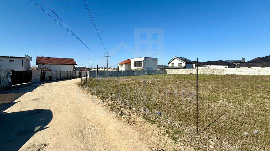 Teren intravilan - 600mp - posibilitate extindere - Selgros - Poză 1
