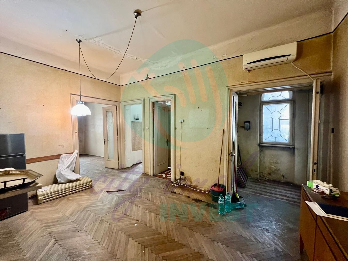 Apartament in vila boiereasca la 5 minute de Parcul Cismigiu - Poză 4