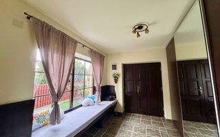 Casa În Sanpetru De Vânzare - Poză 3