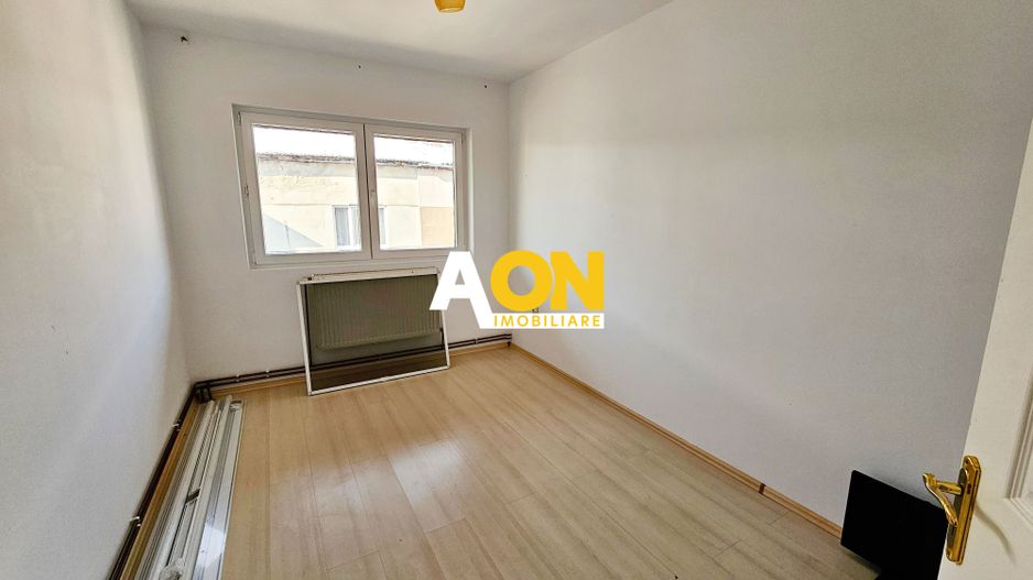 Apartament cu 4 camere, 130 mp utili, Ampoi 1 - Poză 11