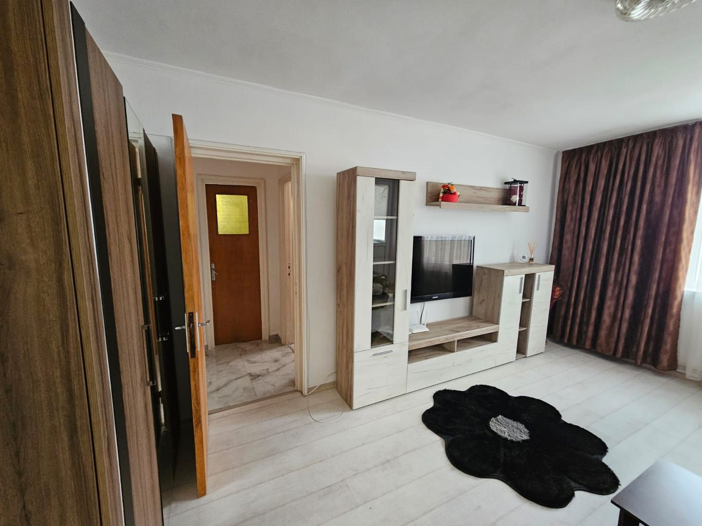 Apartament 3 camere, confort 1,  zona Craiovei – liceul Odobescu - Poză 14