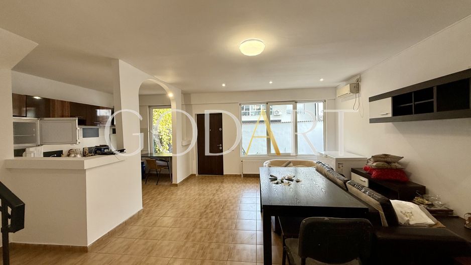 Oportunitate | Vila individuala | Curte | Tei - Poză 3