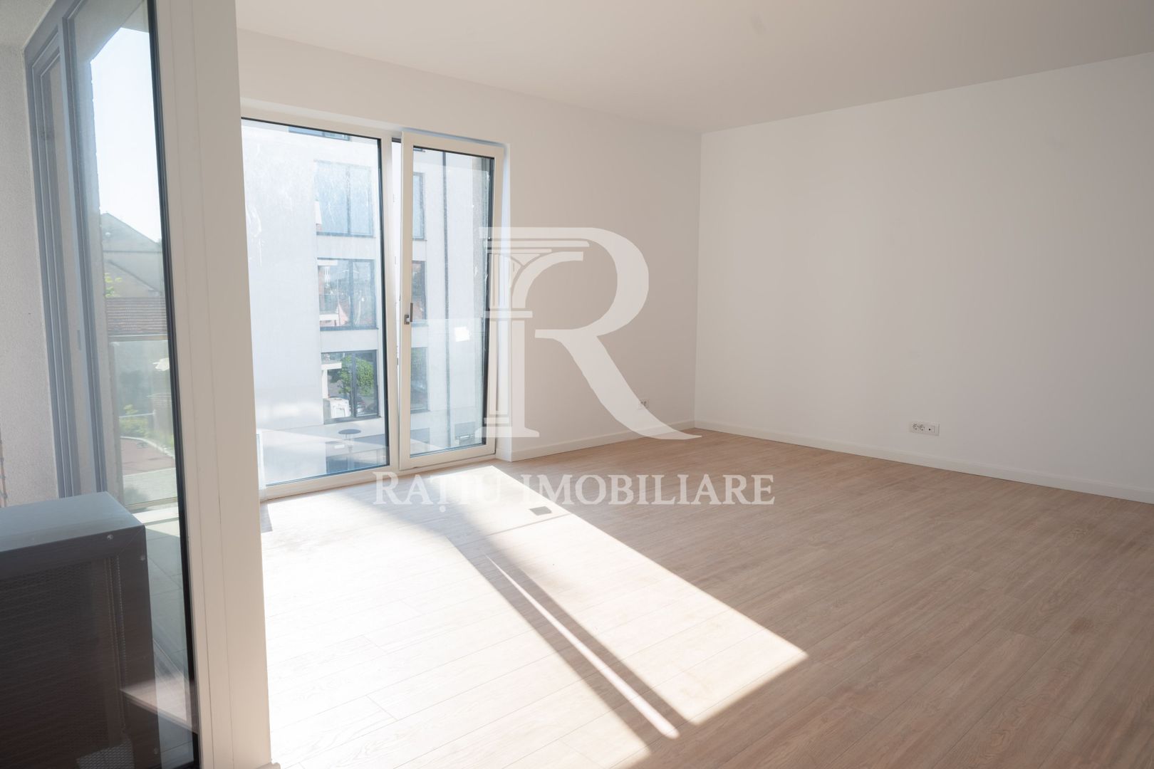 Apartament Nou cu 2 Camere | Scala Cetate | Oradea - Poză 2