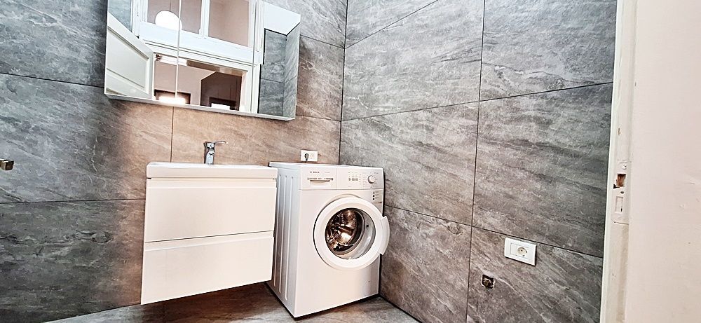 Centrul Vechi, apartament cu două camere mobilat și utilat, 650 Euro - Poză 12