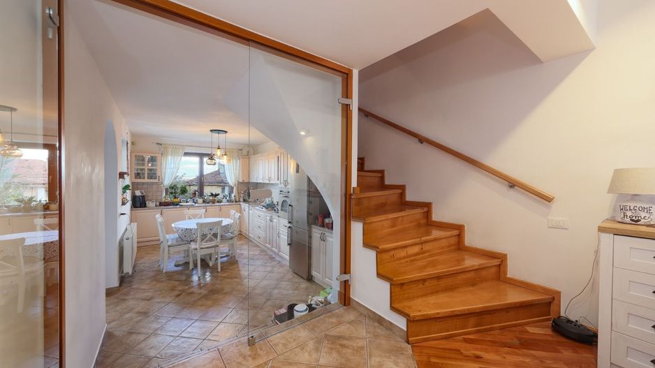 Duplex modern zona Centrala Brasov - Poză 13