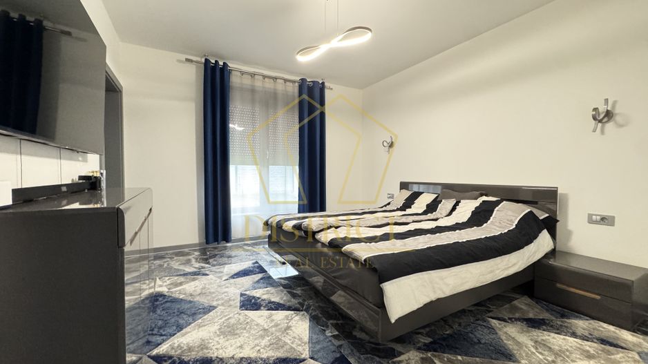 Casa superba pe parter, mobilata-utilata | Sanmihaiu Roman - Poză 11