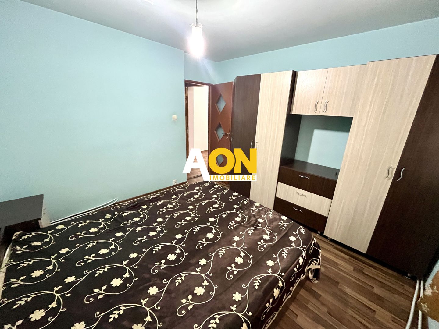 Apartament cu 3 Camere, Decomandat, Zona Tolstoi - Poză 5