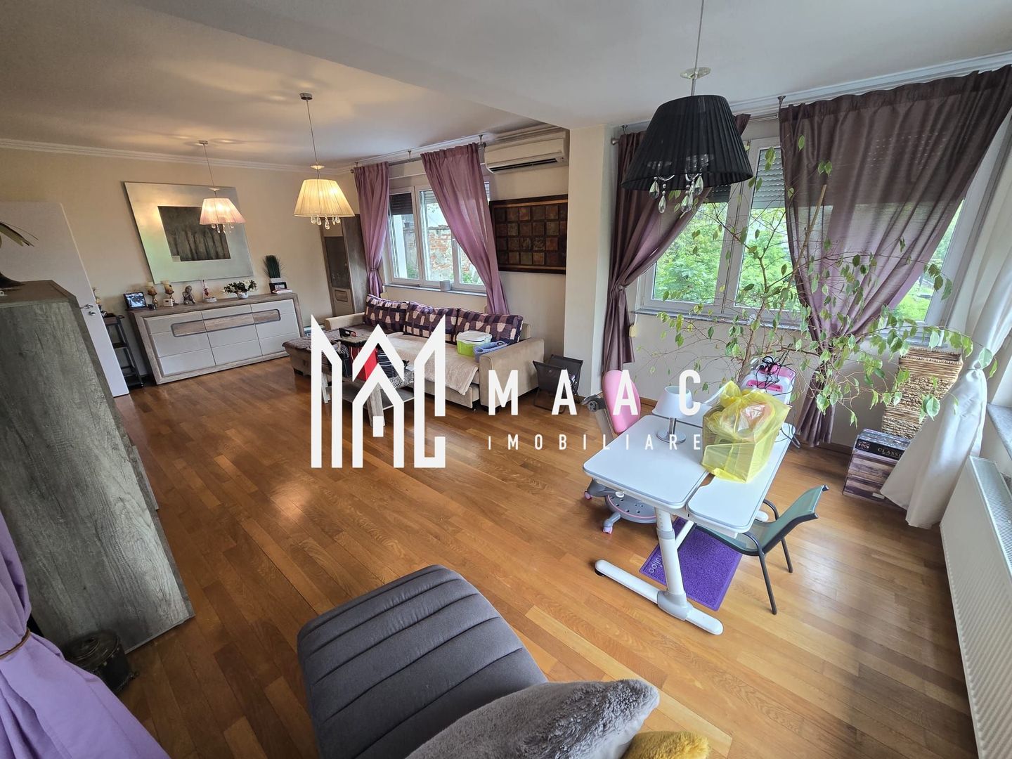 Apartament superb cu gradina zona Sub Arini - Poză 19