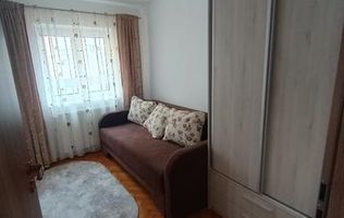 Vând  apartament 3 camere