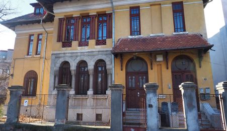 NOU APARTAMENT TIP DUPLEX 8CAMERE COTROCENI-OPERA NATIONALA