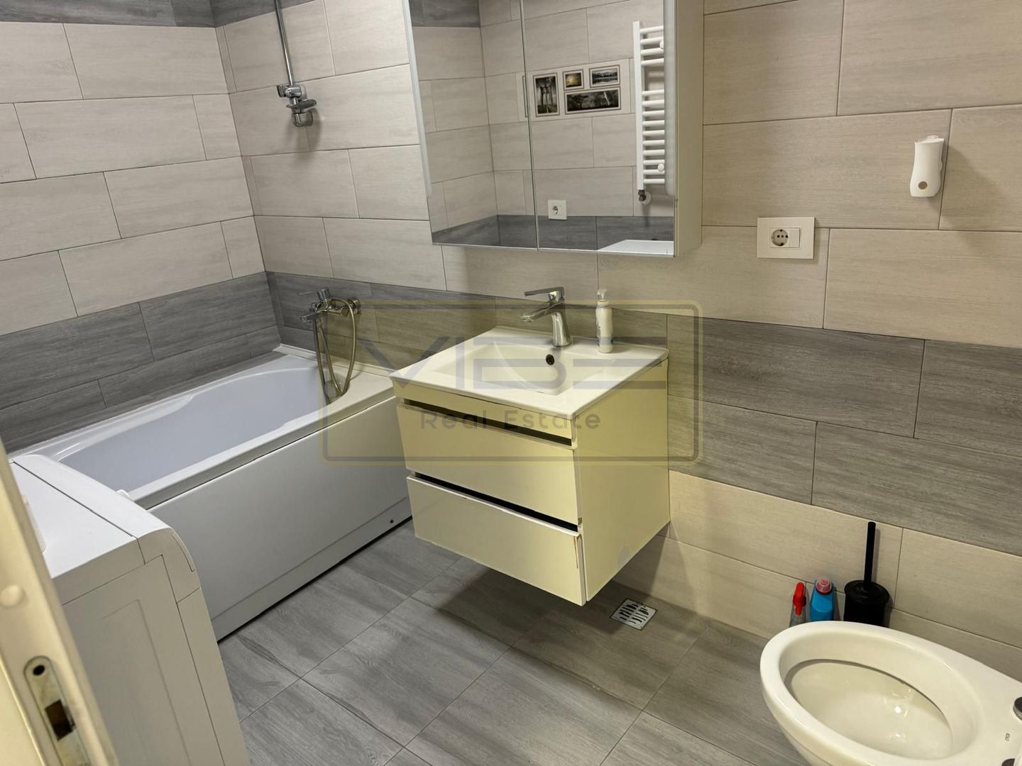 Parcul Copou/Stadion - bloc nou -3 camere ! - Poză 13