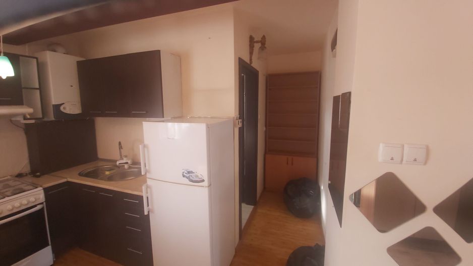 Apartament la casa/vila - Poză 8
