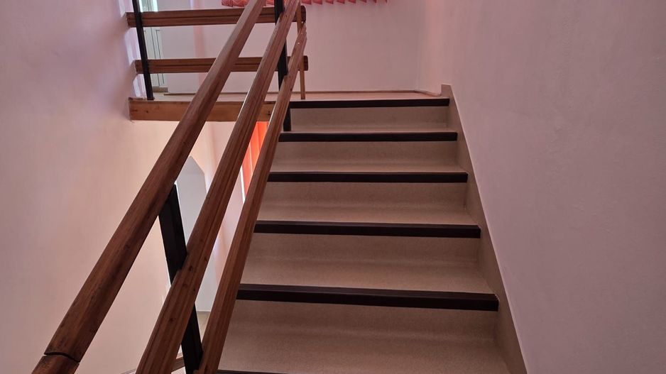 CASA  DE ÎNCHIRIAT 3 CAMERE IDEALA PENTRU SEDIU FIRMA SAU LOCUINTA - Poză 10