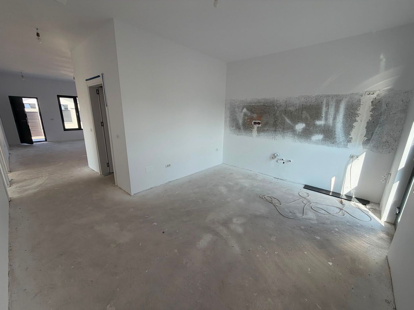 CASA INDIVIDUALA- 4 CAMERE, TOATE UTILITATILE, TEREN 350 MP, COMIS 0% - Poză 12