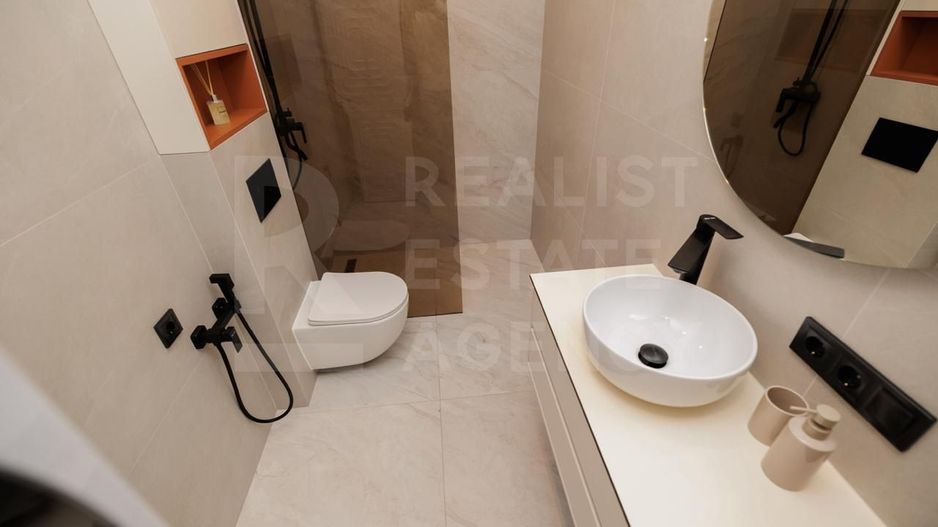 Vânzare apartiment- o odaie + living, str. Independenței, Botanica - Poză 11