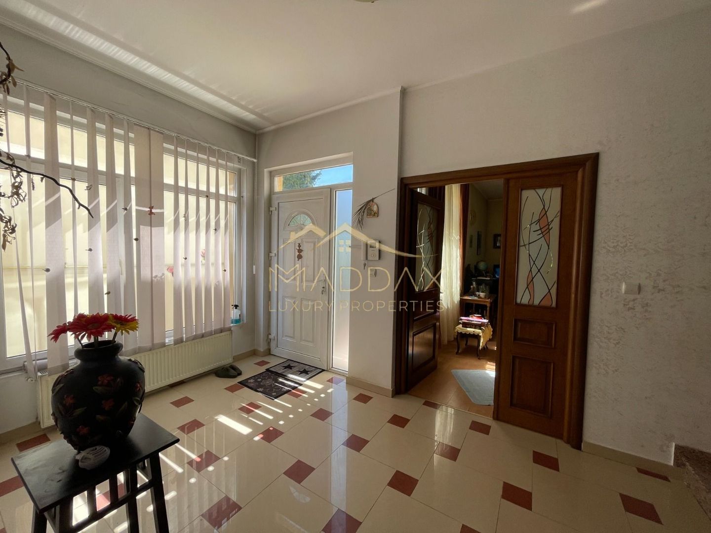 Vila Individuala P+1+M*  250 mp// Bucurestii Noi - Poză 8