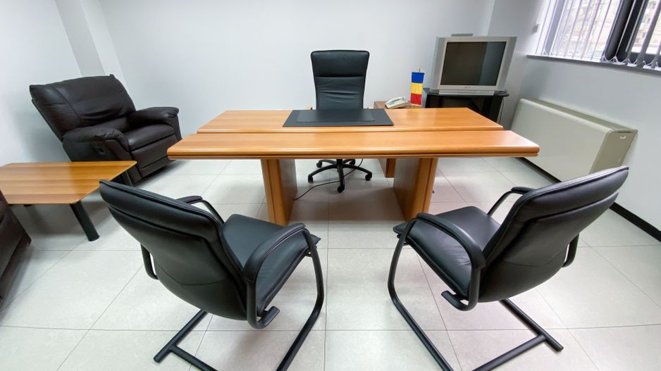 Cladire cu functiuni mixte - Poză 17