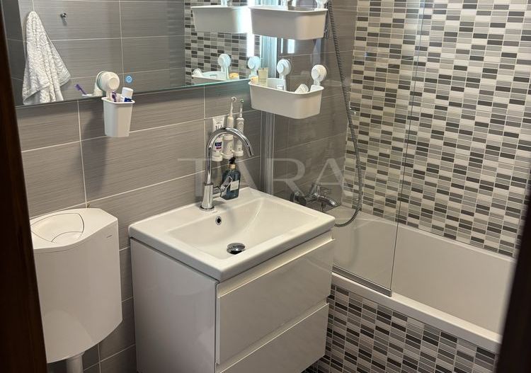Apartament 3 camere în Grigorescu – zonă liniștită, complet mobilat - Poză 8